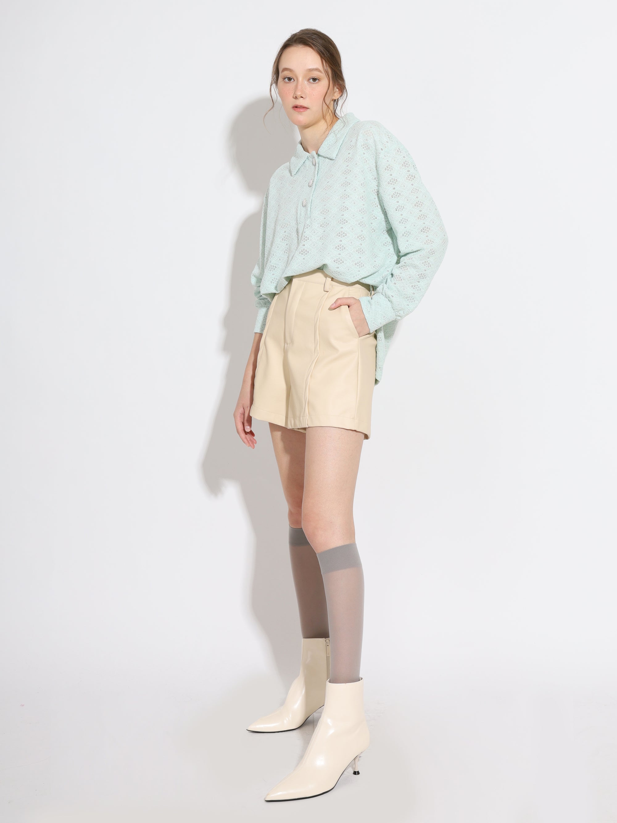 FONT BUTTON GUIPURE LONG SLEEVE TOP