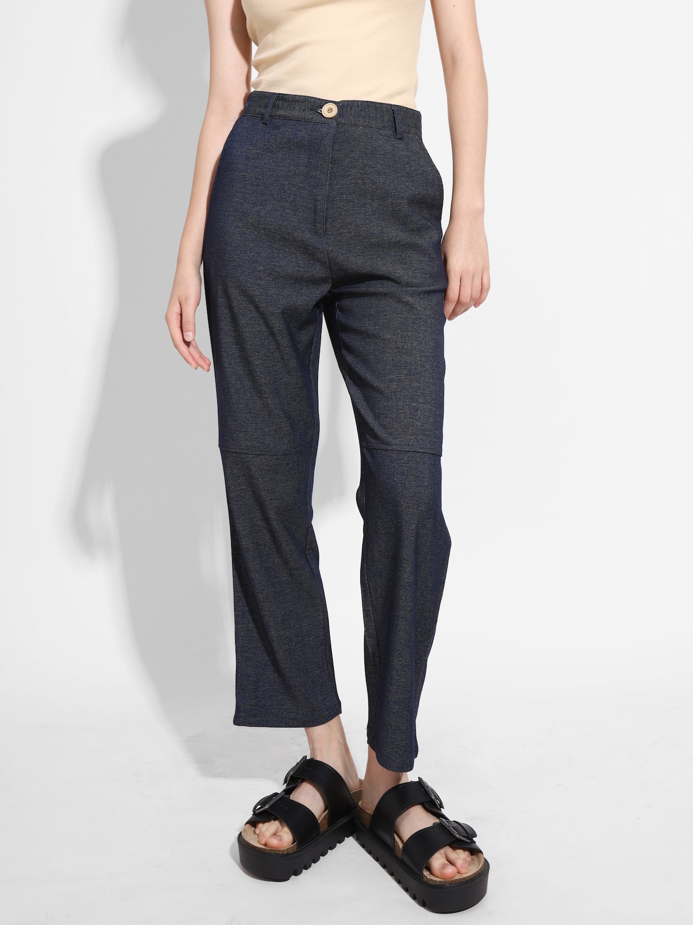 TAILORED SLIM CUT TROUSERS