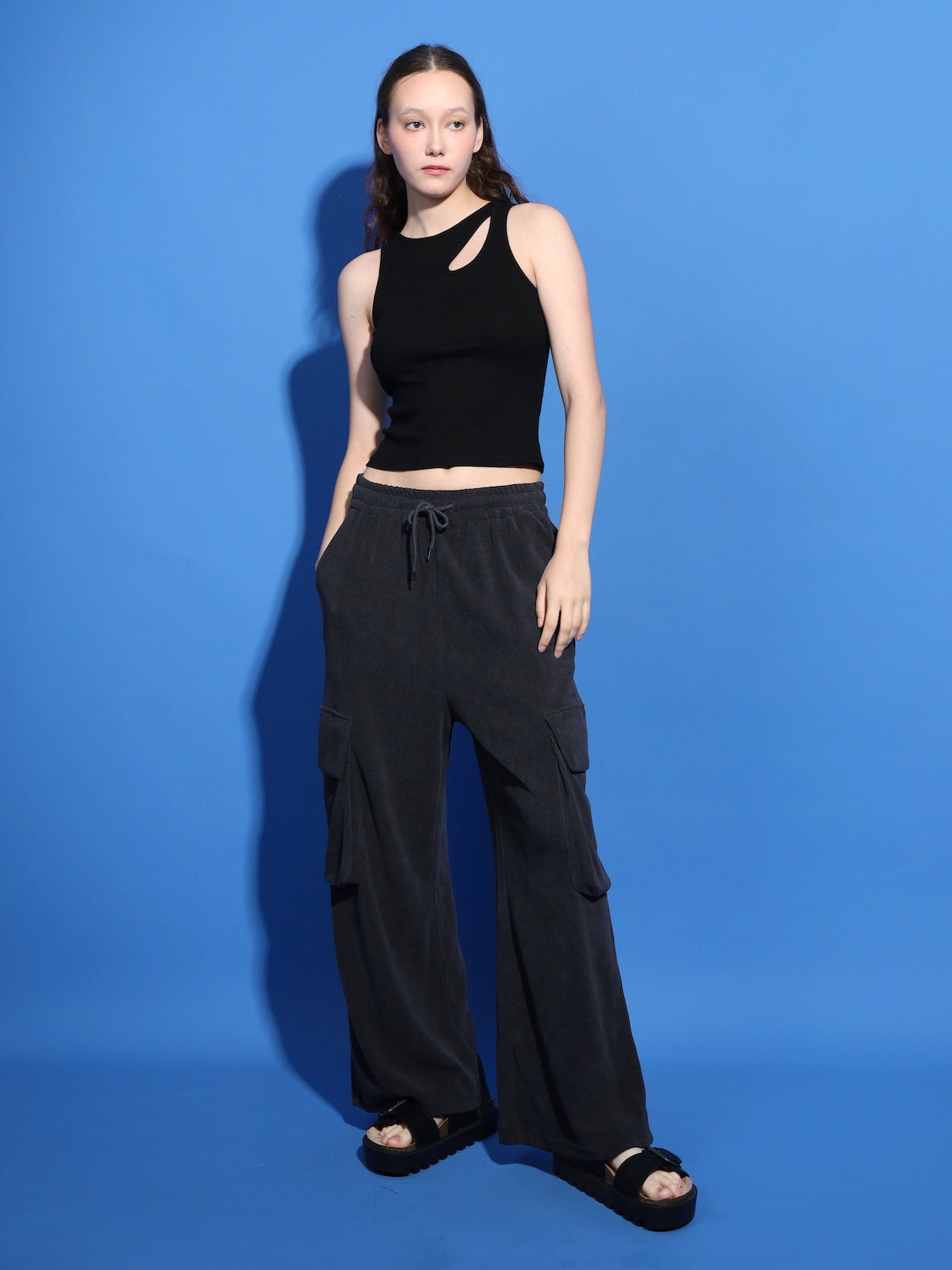 CUT OUT TANK TOP