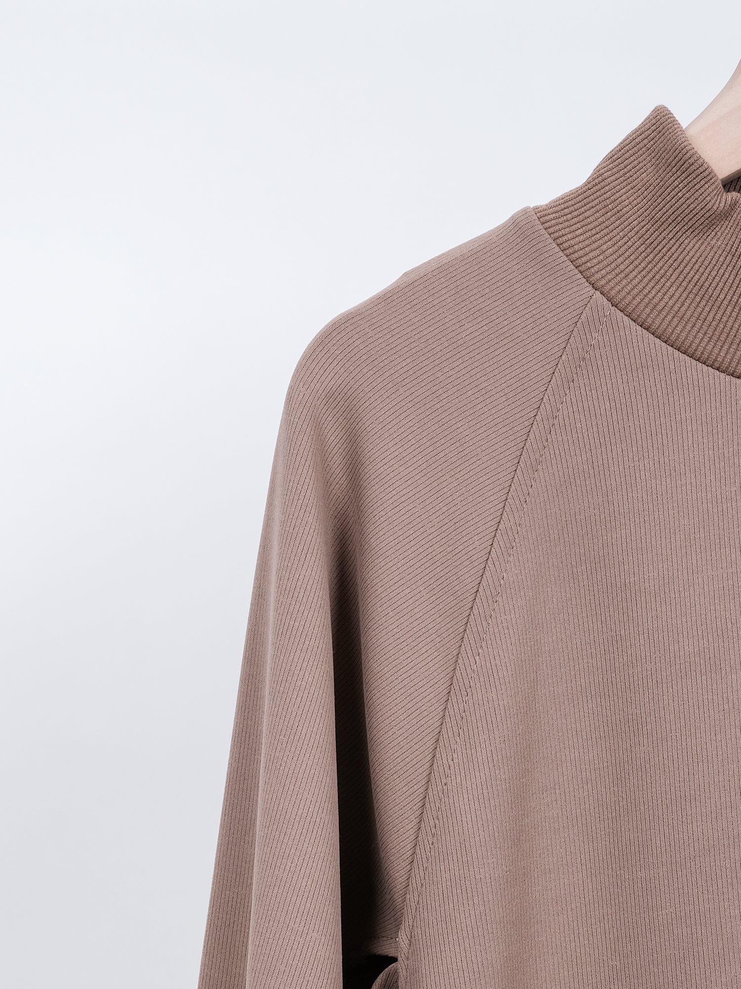 CREW NECK SLEEVE CUT OUT DRESS