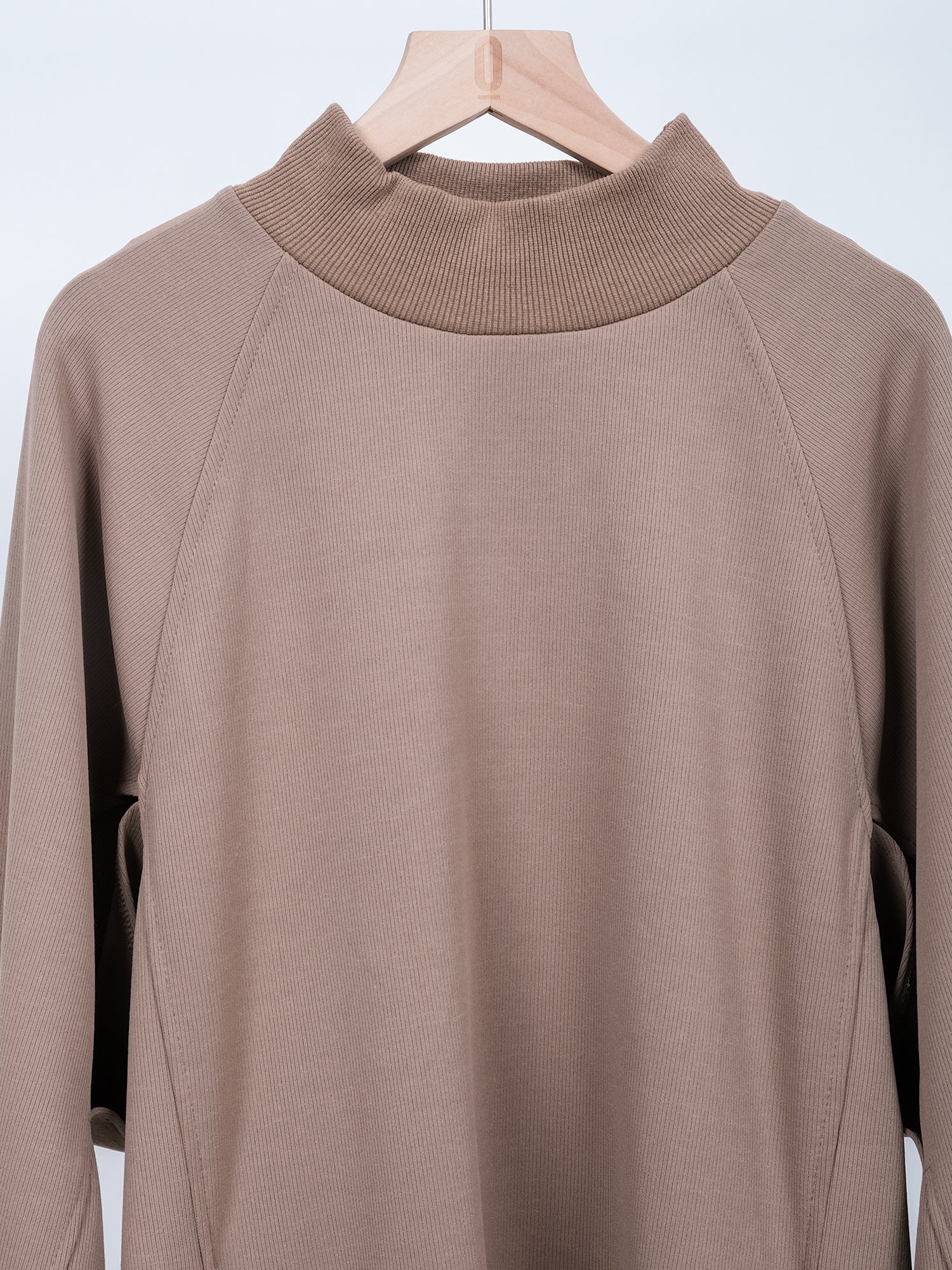 CREW NECK SLEEVE CUT OUT DRESS