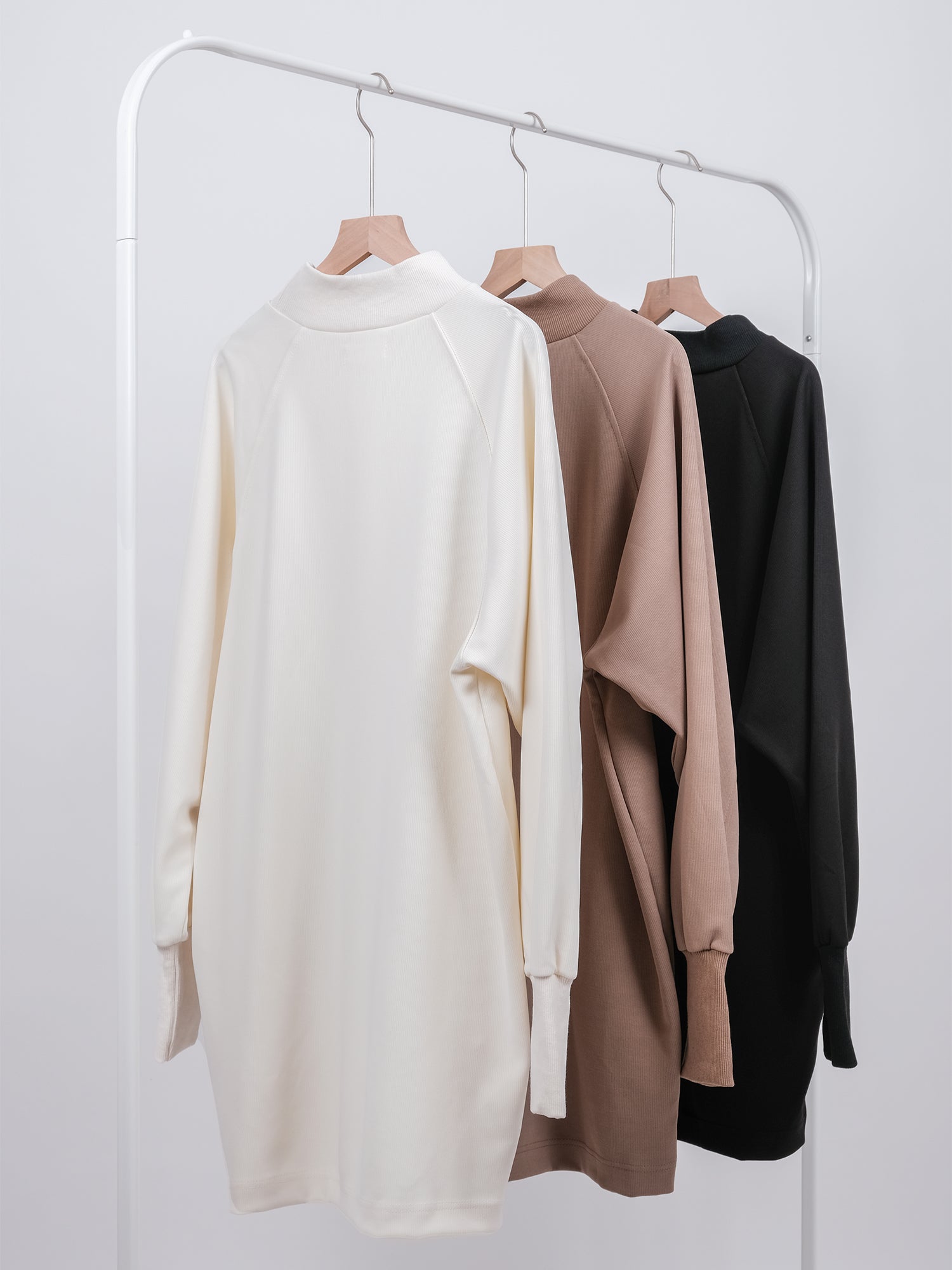 CREW NECK SLEEVE CUT OUT DRESS