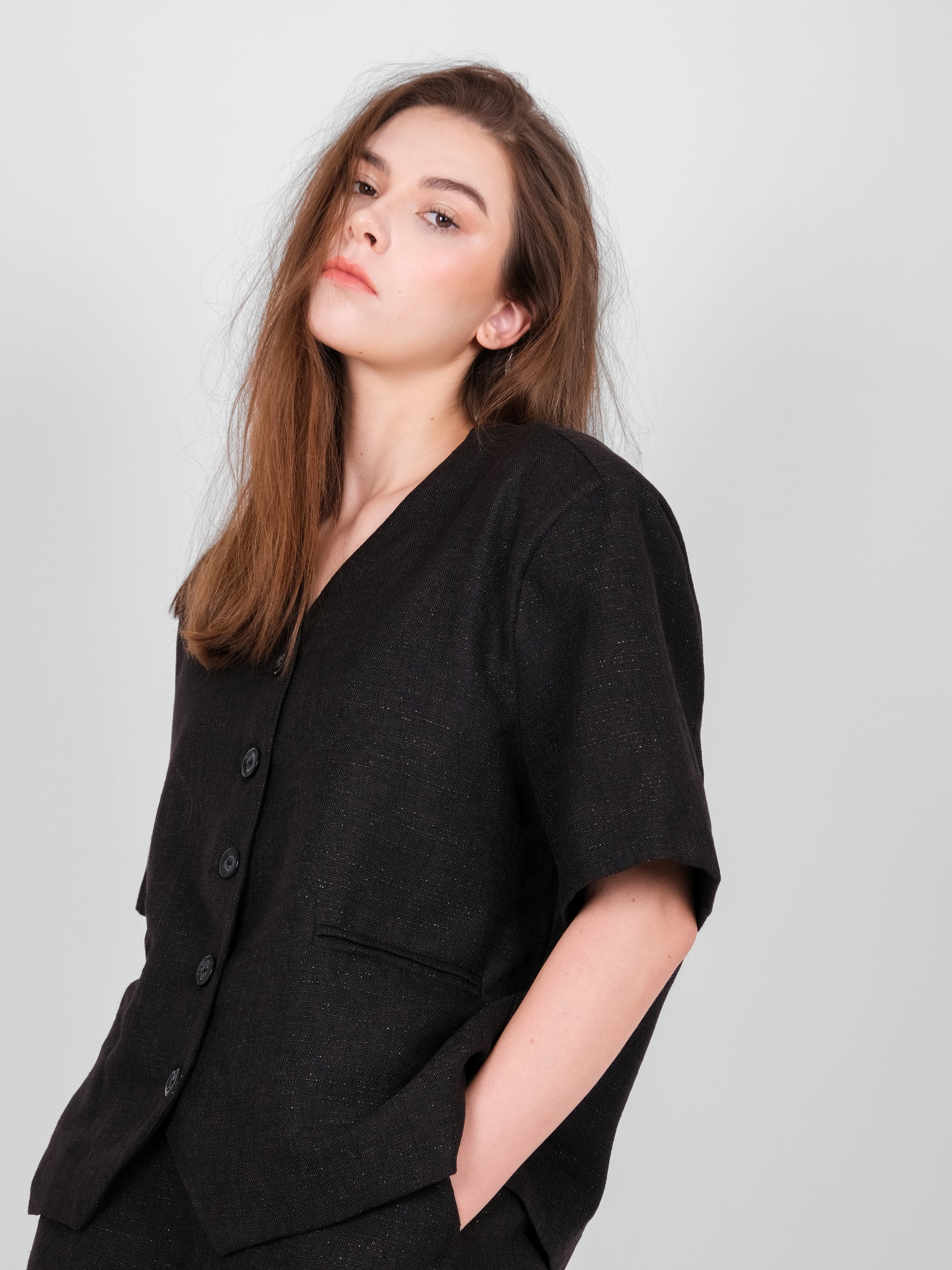 FRONT BUTTON LINEN TOP
