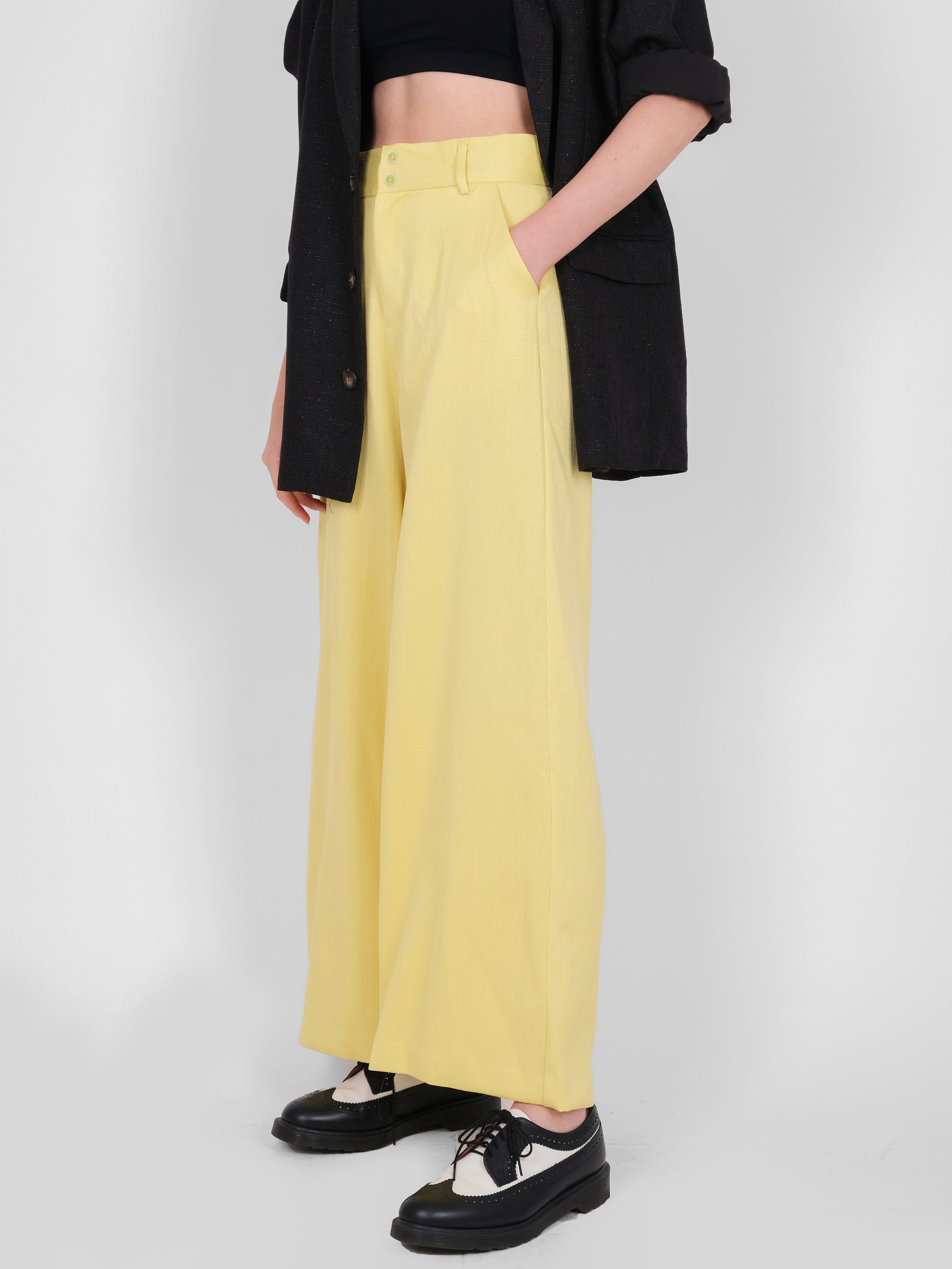 WIDE-LEG LINEN TROUSERS