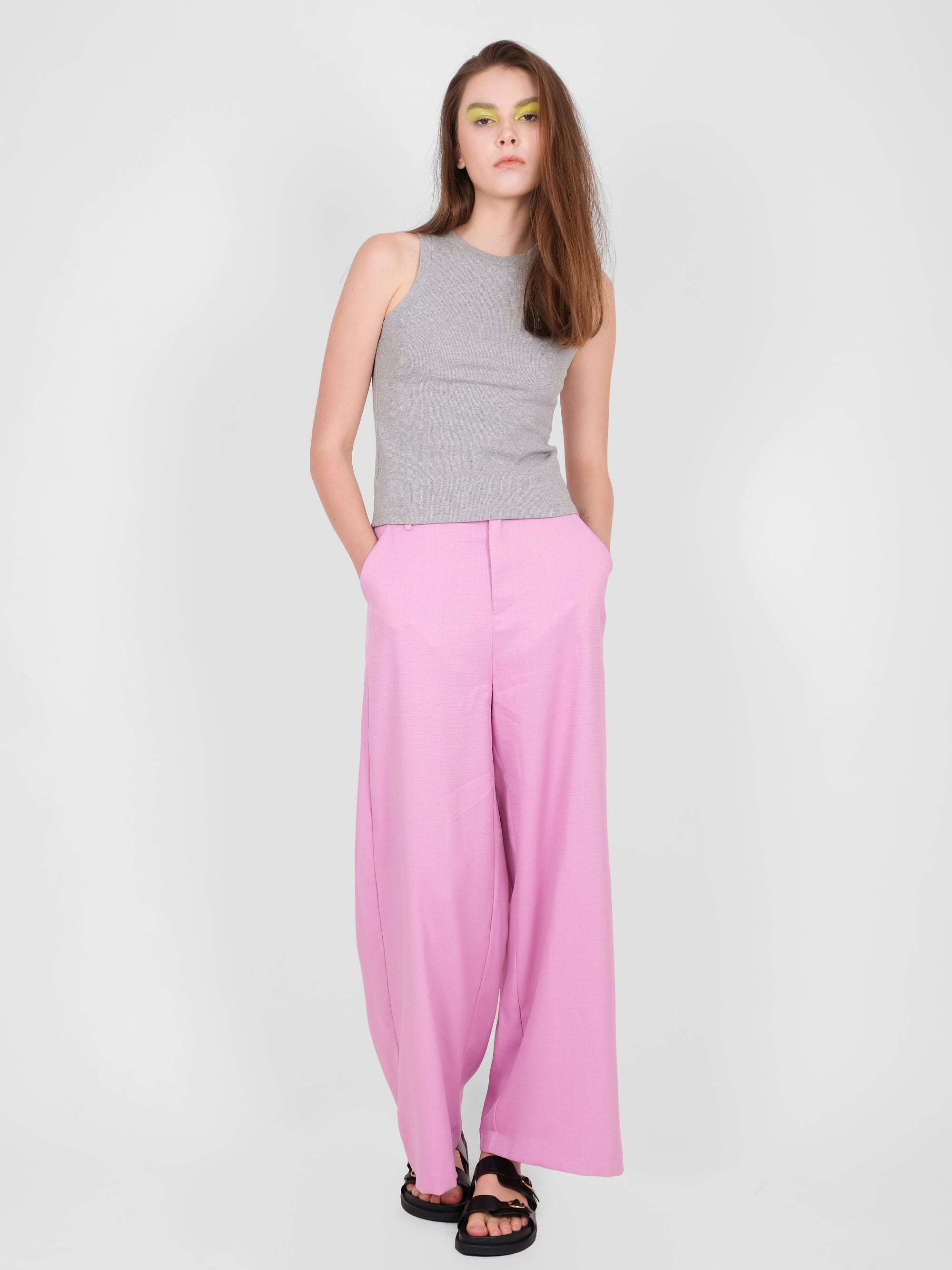 WIDE-LEG LINEN TROUSERS