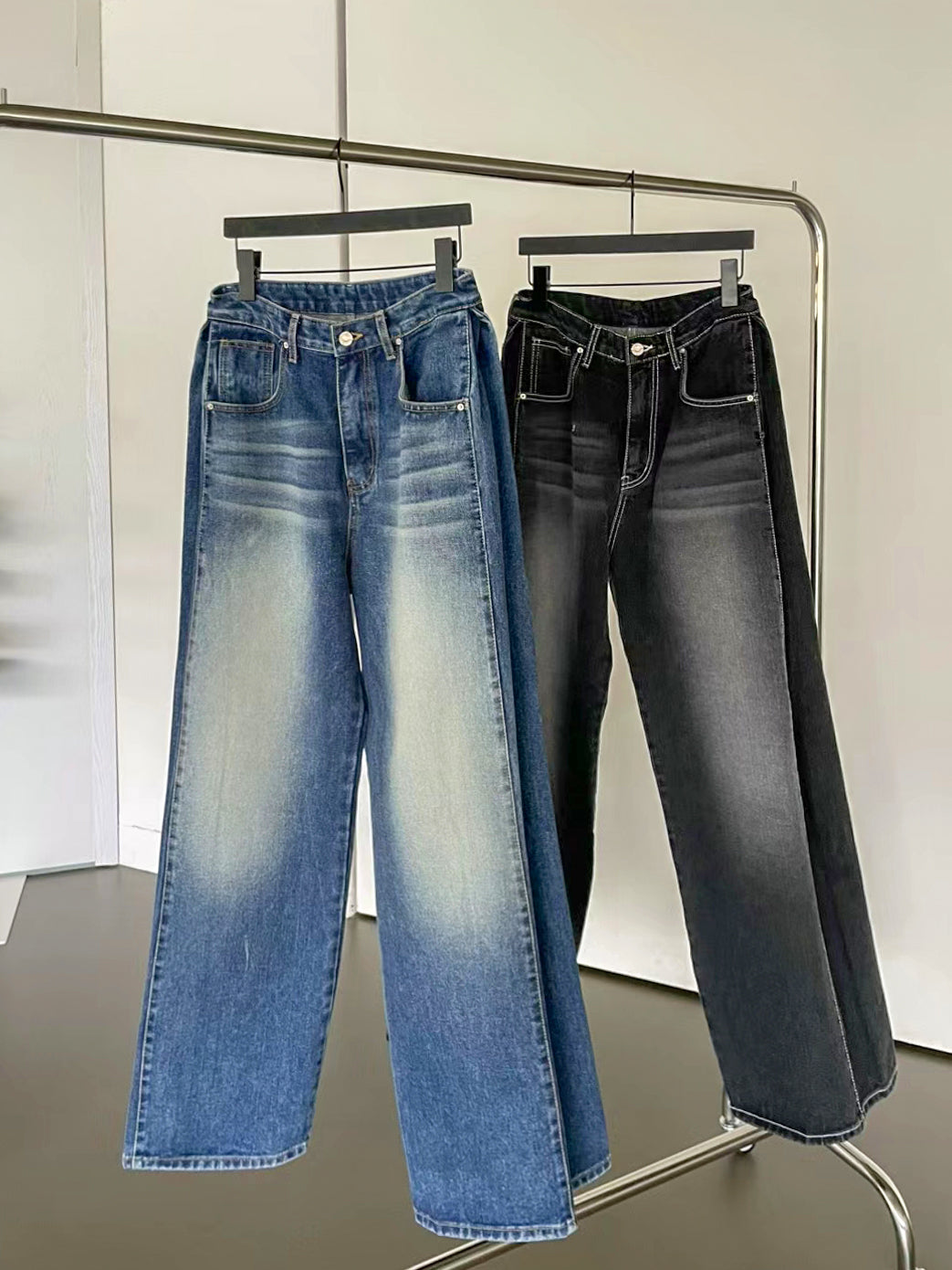 WASHED SIDE WIDE JEANS