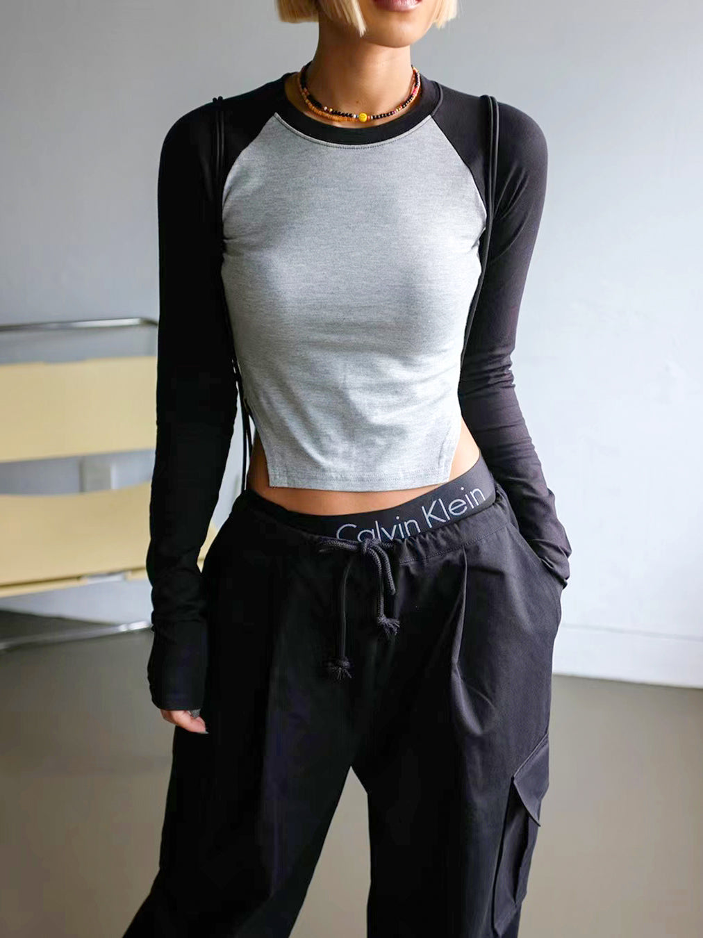 RAGLAN ELASTIC TEE