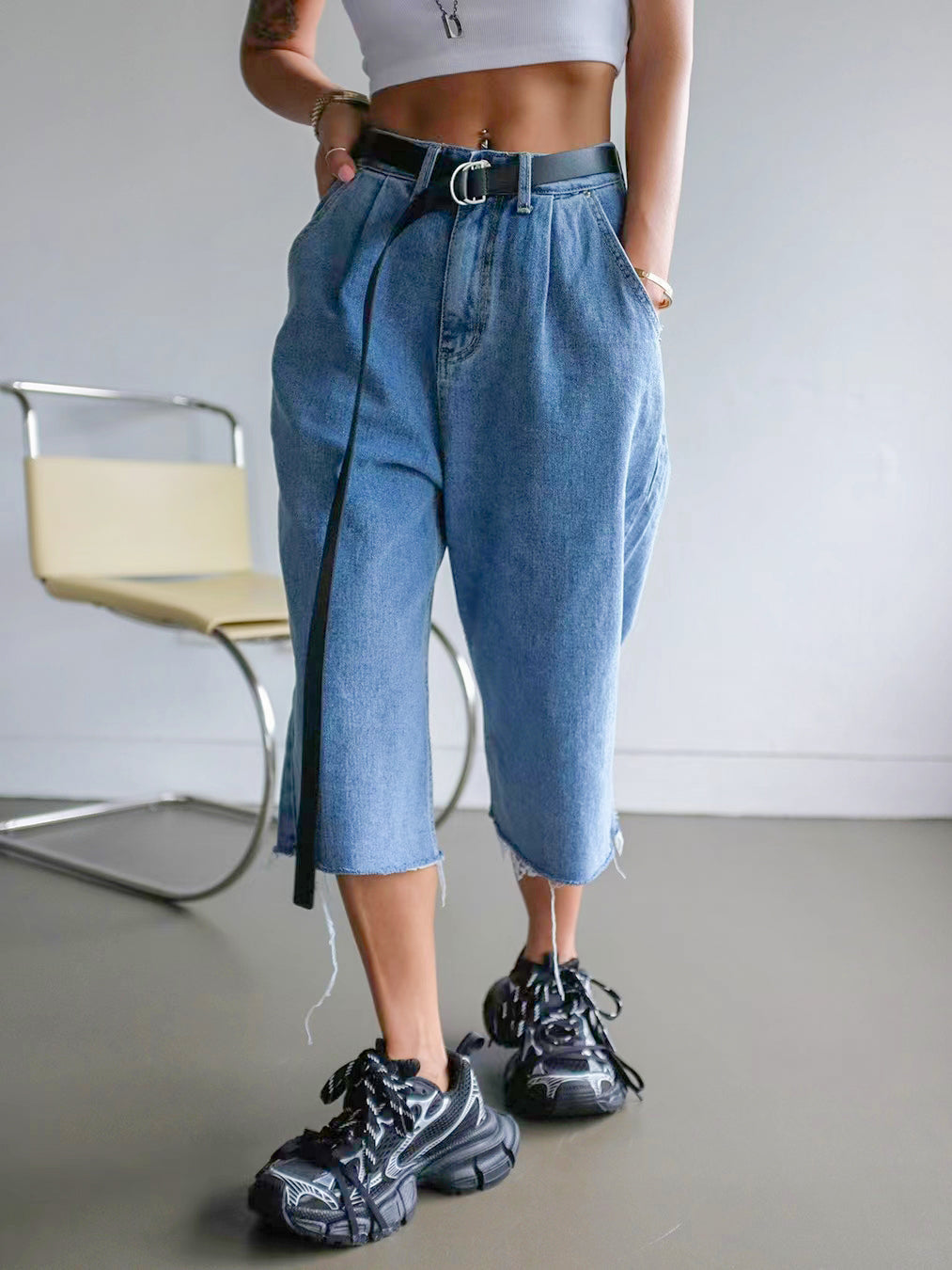 WASHED LONG LENGTH DENIM JORTS