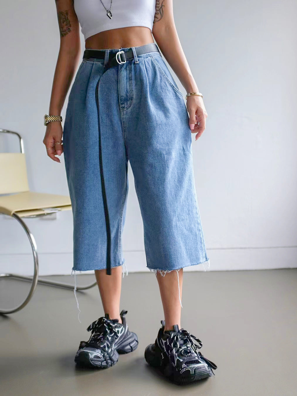 WASHED LONG LENGTH DENIM JORTS