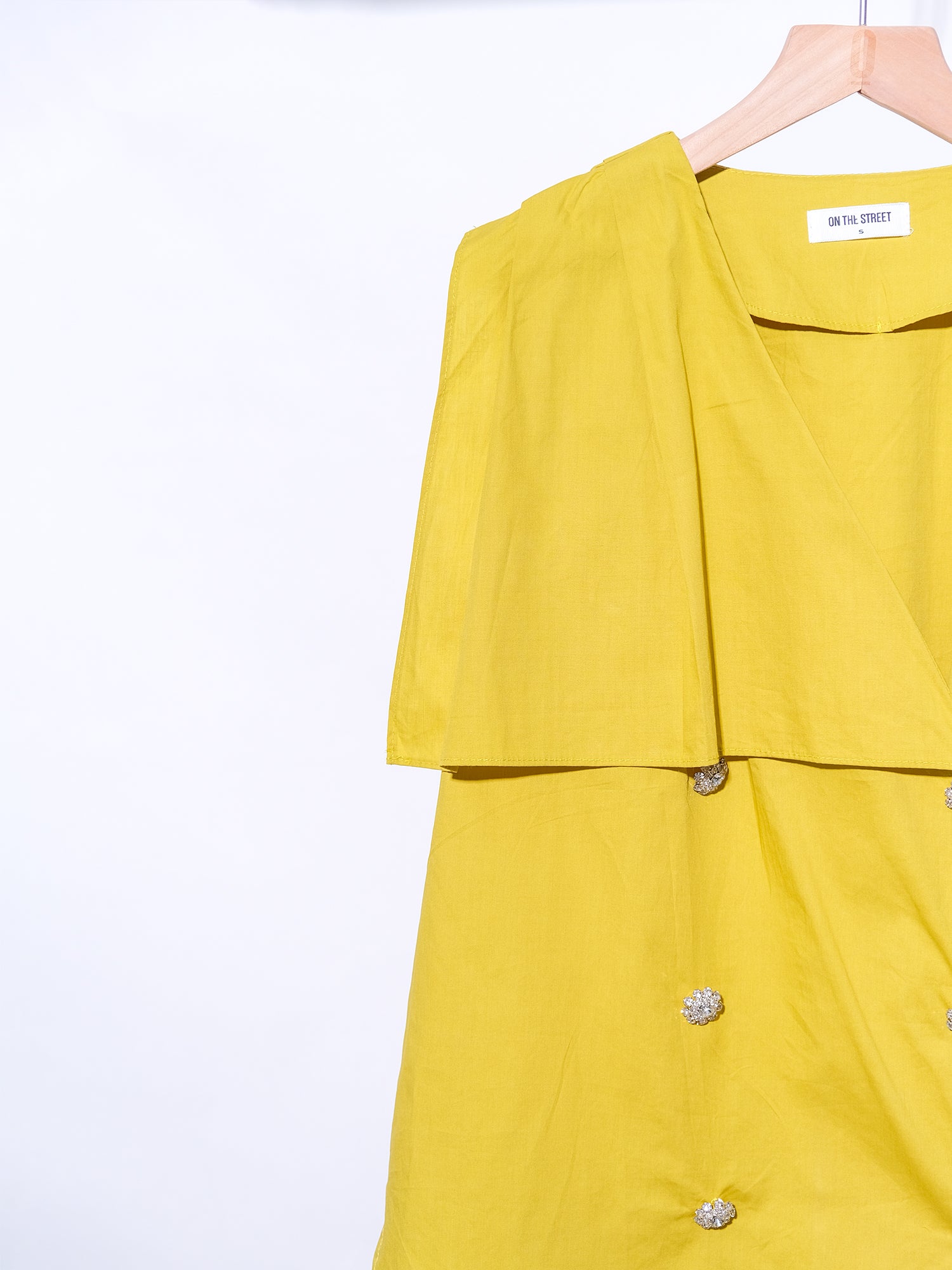 Overlap Ruffle Top